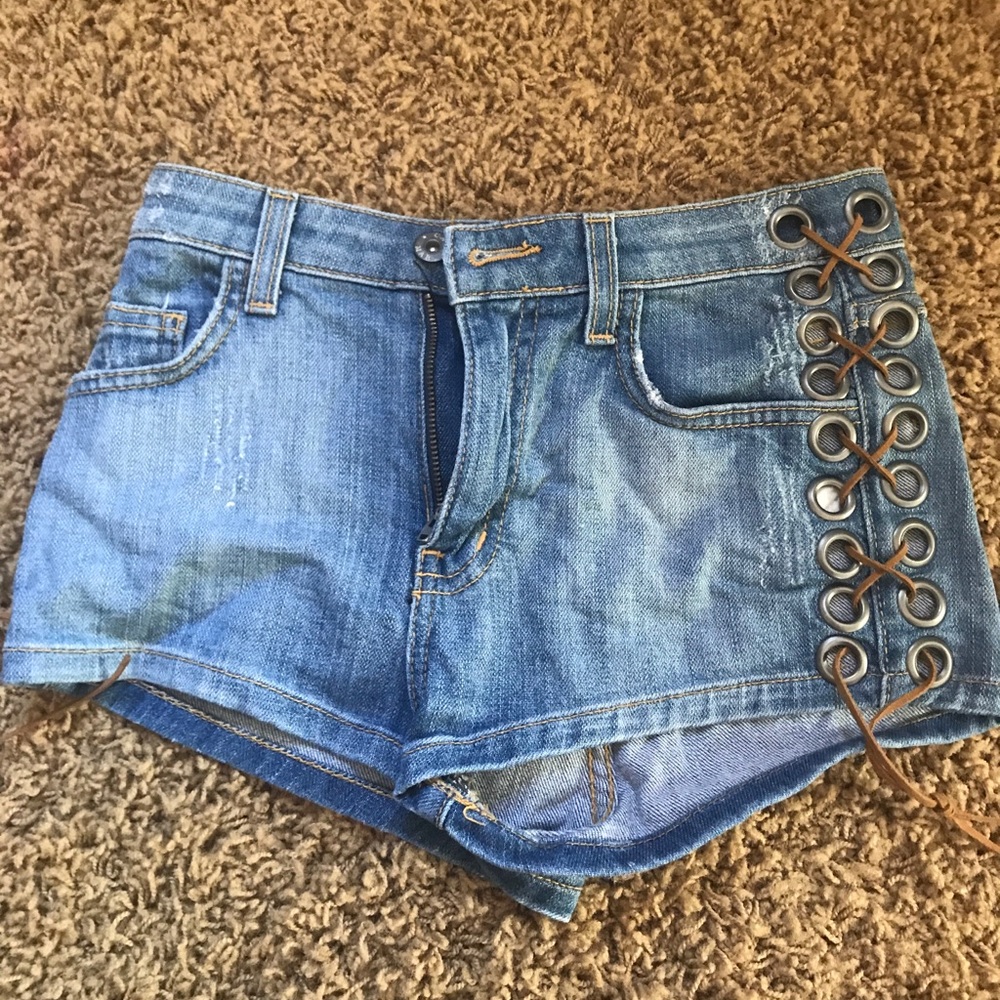 Jean shorts with cute design on sides